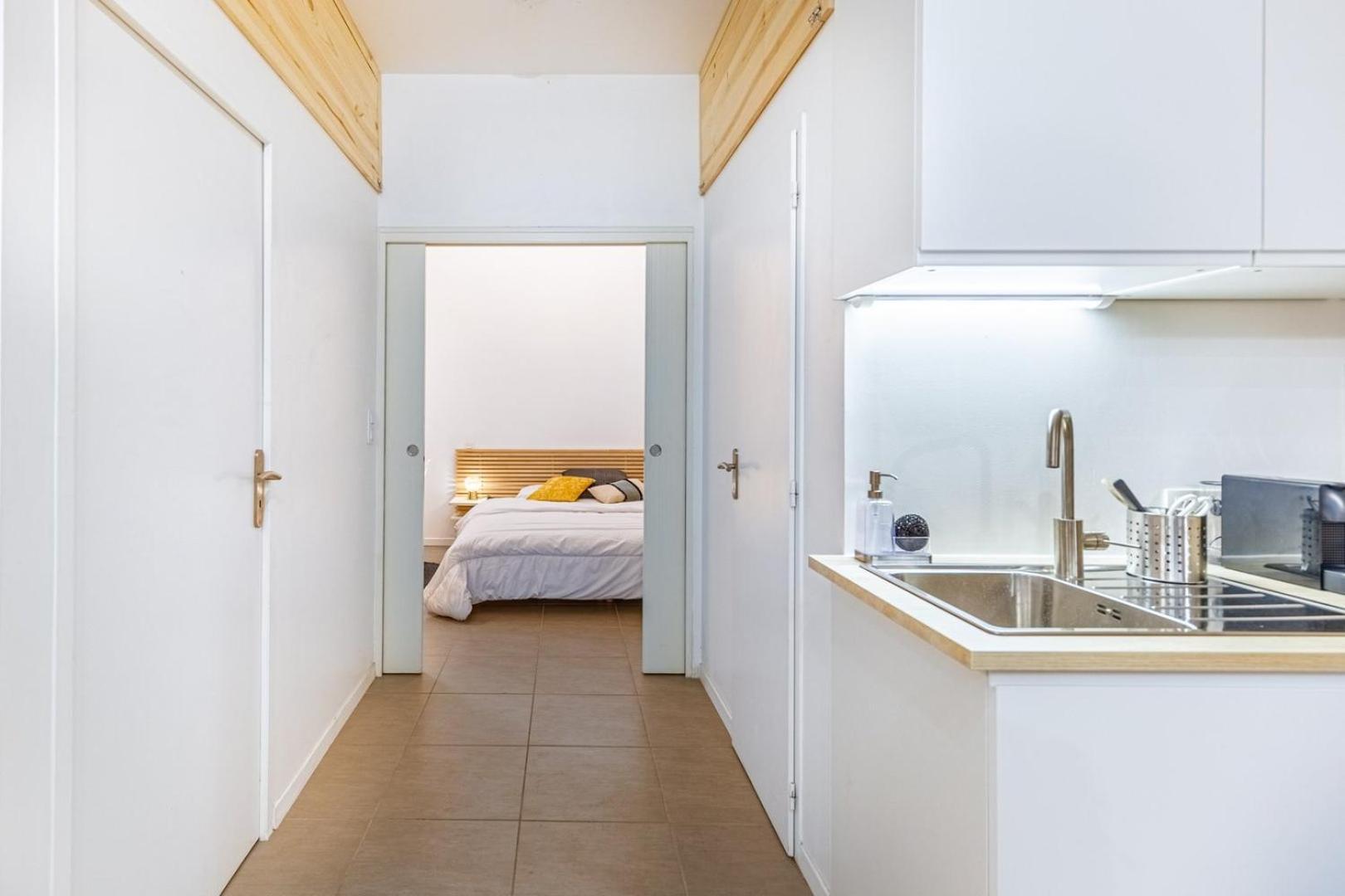 Guestready - Cozy Apt In Frederic & Isabelle Place Bordeaux Exterior photo