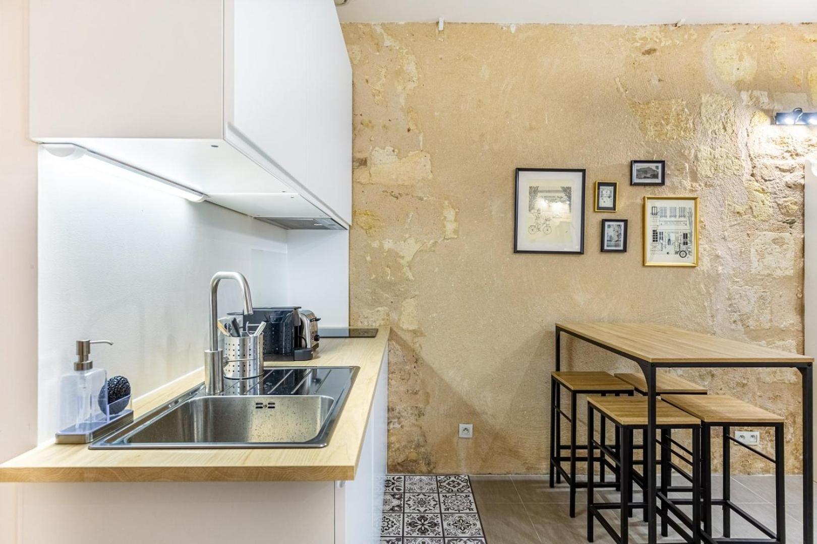 Guestready - Cozy Apt In Frederic & Isabelle Place Bordeaux Exterior photo